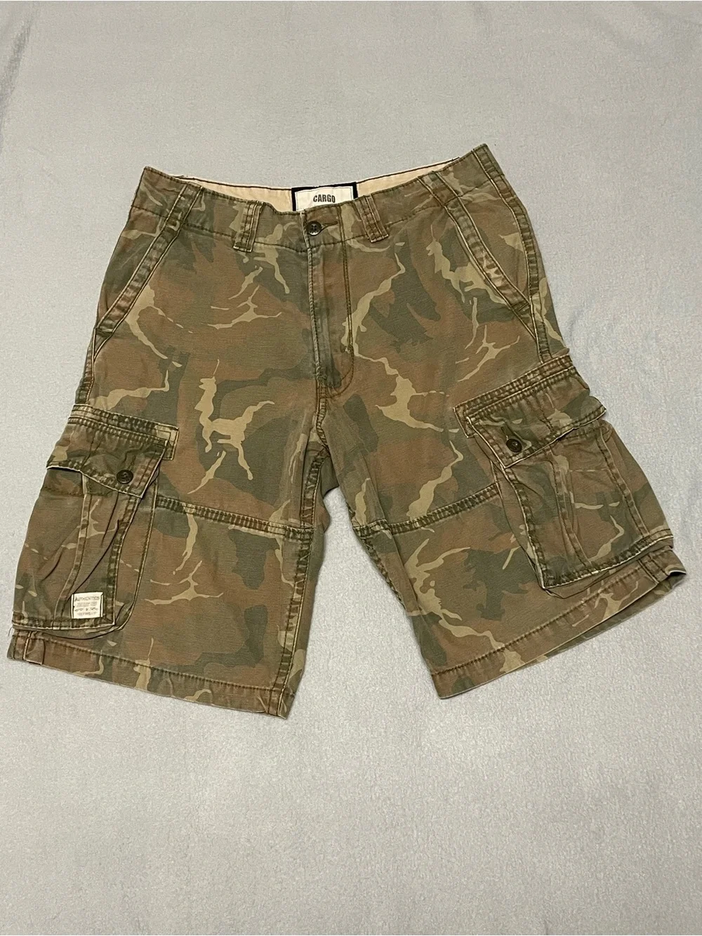 Signature by Levi Strauss Men's Camo Cargo Shorts Size 32
